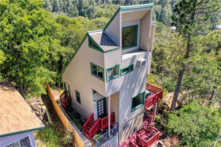 Property Photo: 539 Woodsey Road CA 92325