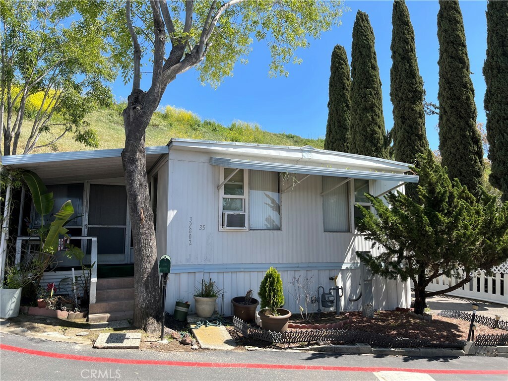 Property Photo:  32802 Valle Rd 35  CA 92675 