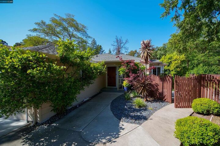 Property Photo:  3292 Walnut Ln  CA 94549 