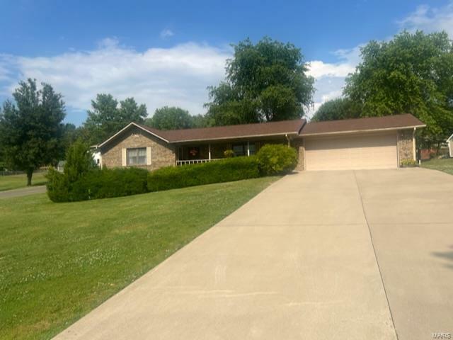 1001 East Cottonwood Ln.  Dexter MO 63841 photo