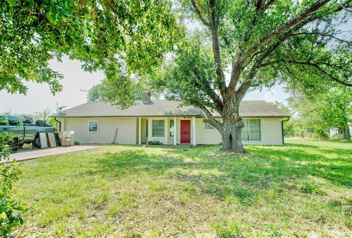 1916 Highway 14 Highway S  Groesbeck TX 76642 photo