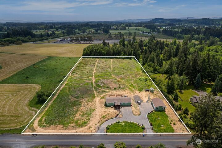 Property Photo: 691 Avery Road W WA 98596