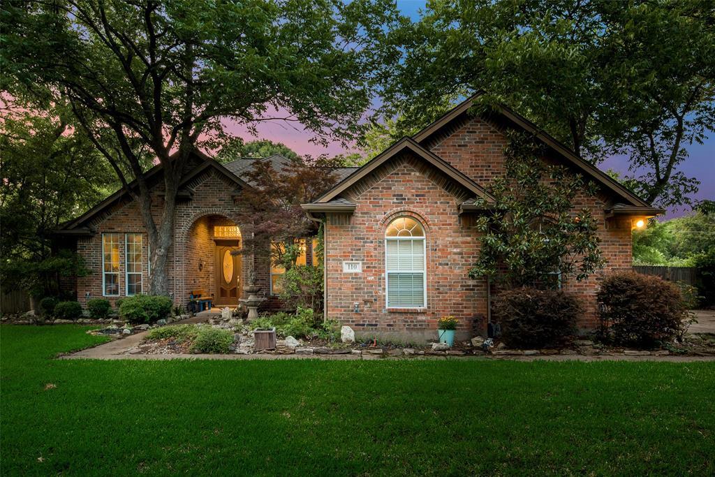 Property Photo: 110 Westlawn Drive TX 75154