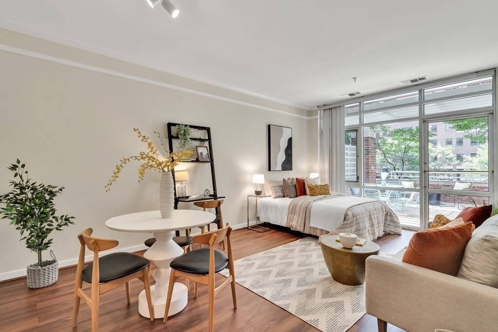 Property Photo:  4 Canal Park 109  MA 02141 
