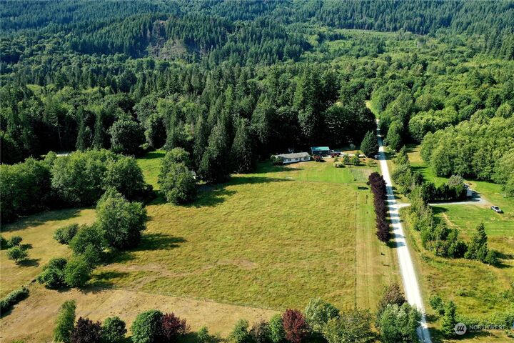 Property Photo: 32104 369th Avenue NE WA 98223