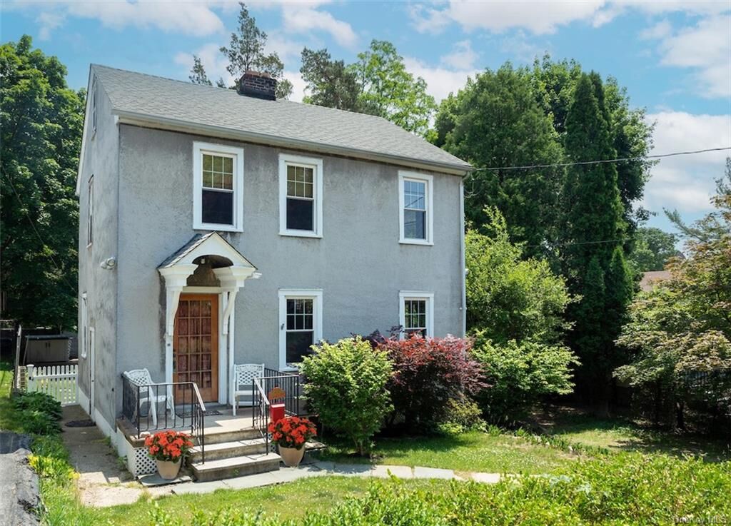 Property Photo: 22 Luzern Road NY 10522