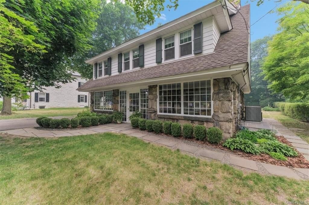 Property Photo:  21 Orange Turnpike  NY 10974 