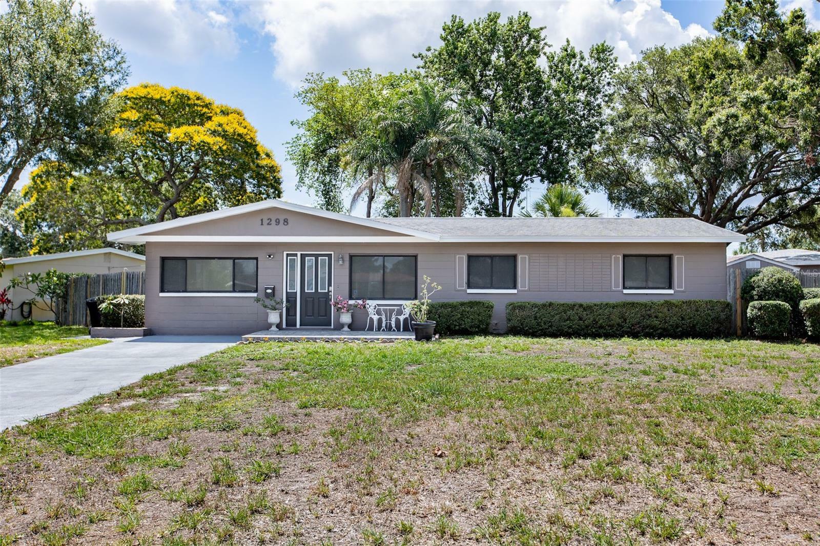 Property Photo:  1298 61st Avenue N  FL 33703 