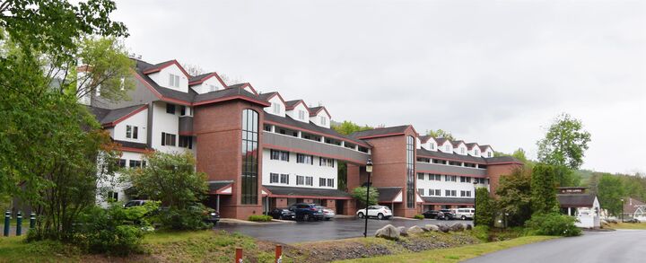 Property Photo:  10 Bunker Lane 201  NH 03251 