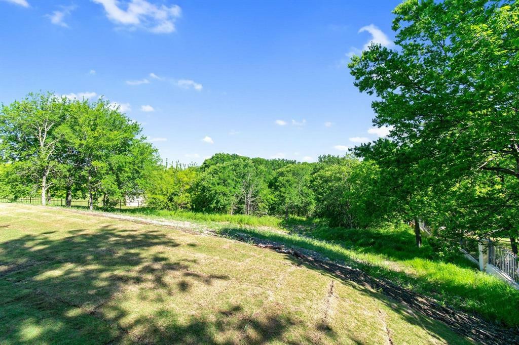 Property Photo:  3207 Koscher Drive  TX 75104 