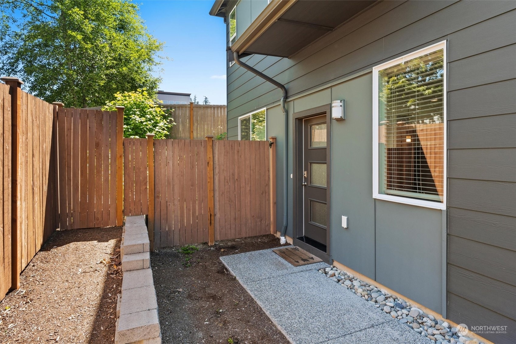 Property Photo:  4901 Courtyard Lane A1  WA 98275 