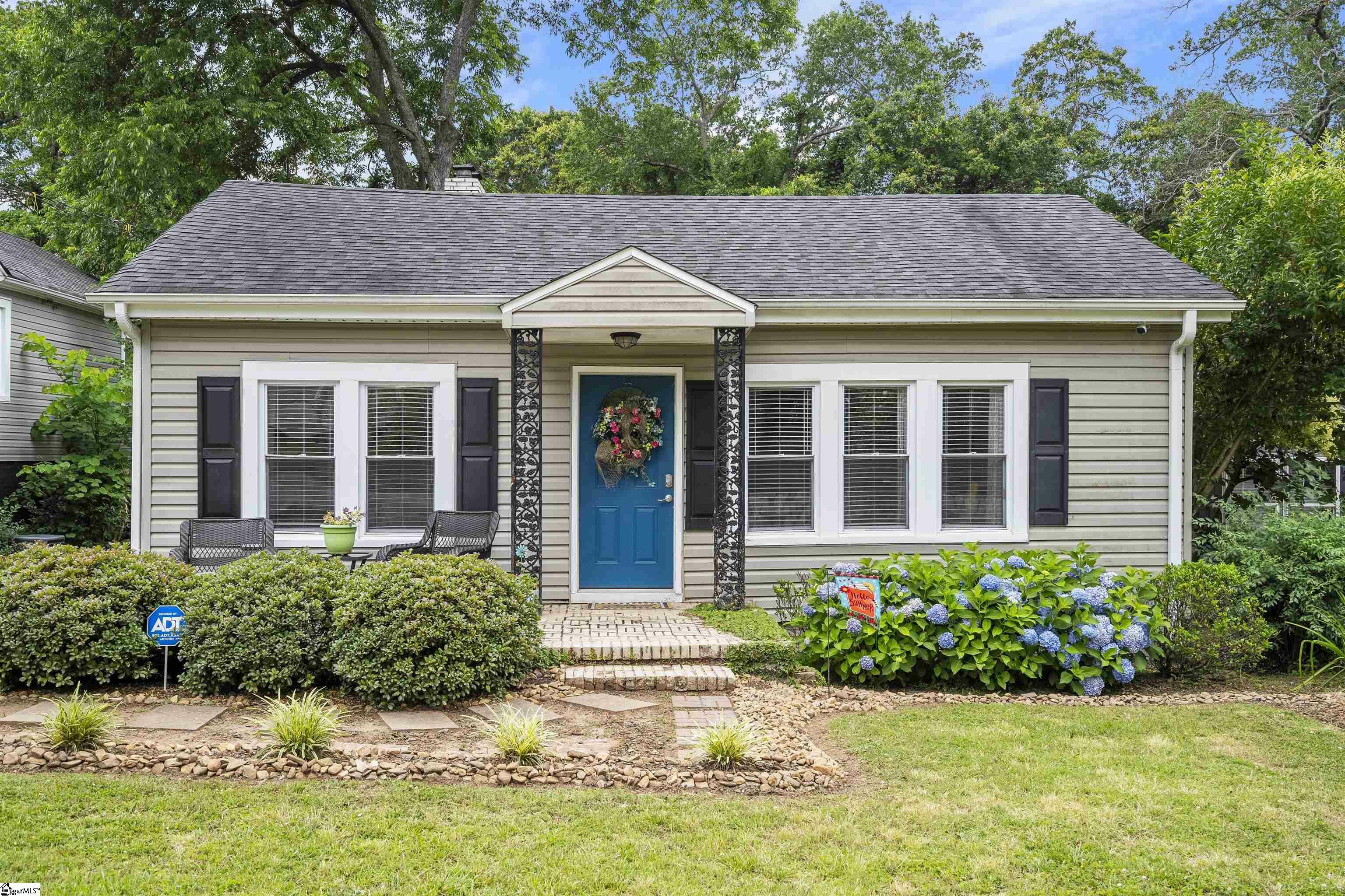 Property Photo:  22 Monticello Avenue  SC 29607 