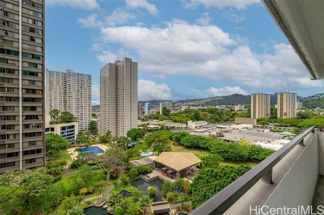 55 S Kukui Street D1101  Honolulu HI 96813 photo