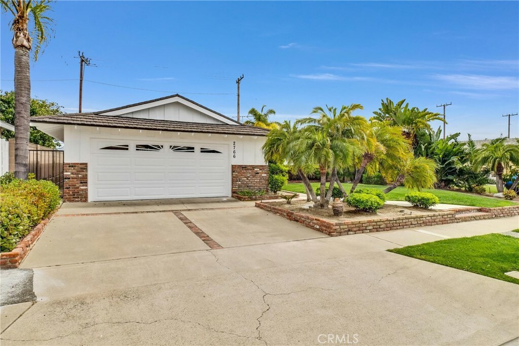 Property Photo:  2766 E Lizbeth Avenue  CA 92806 