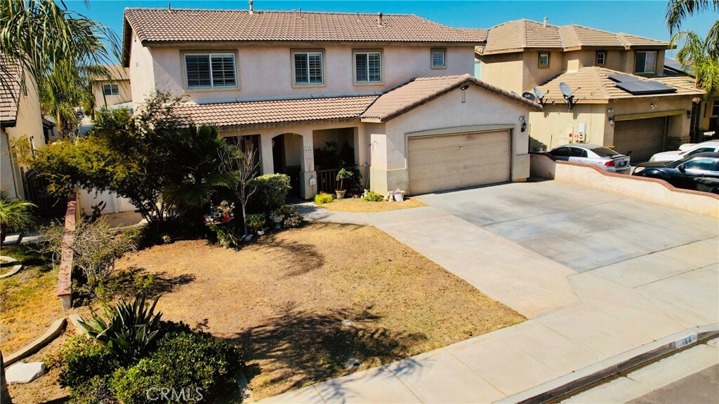 Property Photo:  164 Galileo Lane  CA 92571 