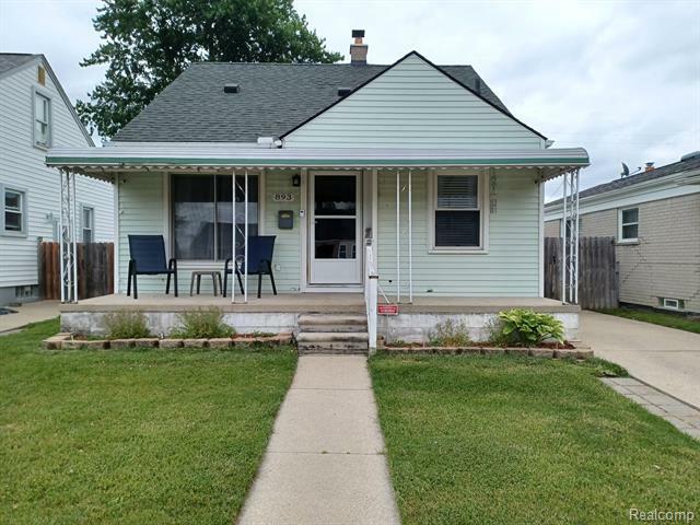 893 Cora Street  Wyandotte MI 48192 photo