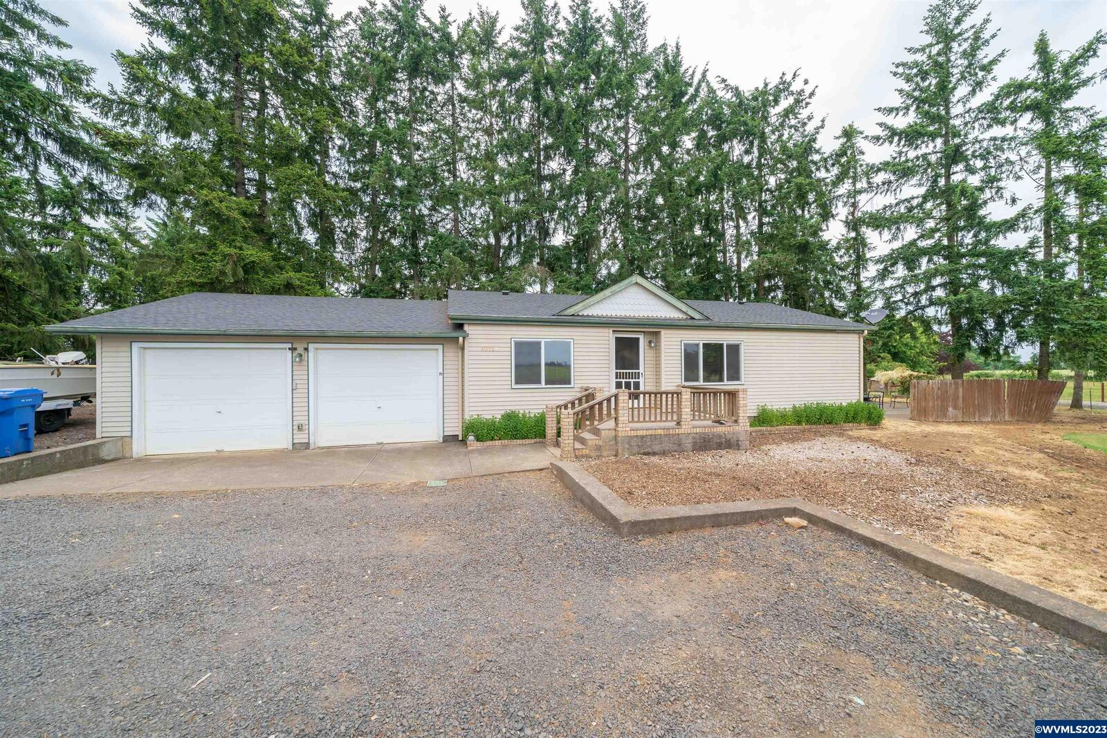 Property Photo: 40126 Stayton Scio Rd OR 97374