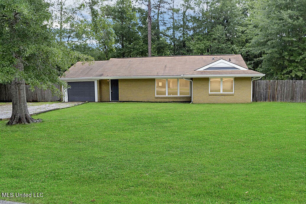 Property Photo:  1910 Daniels Road  MS 39466 