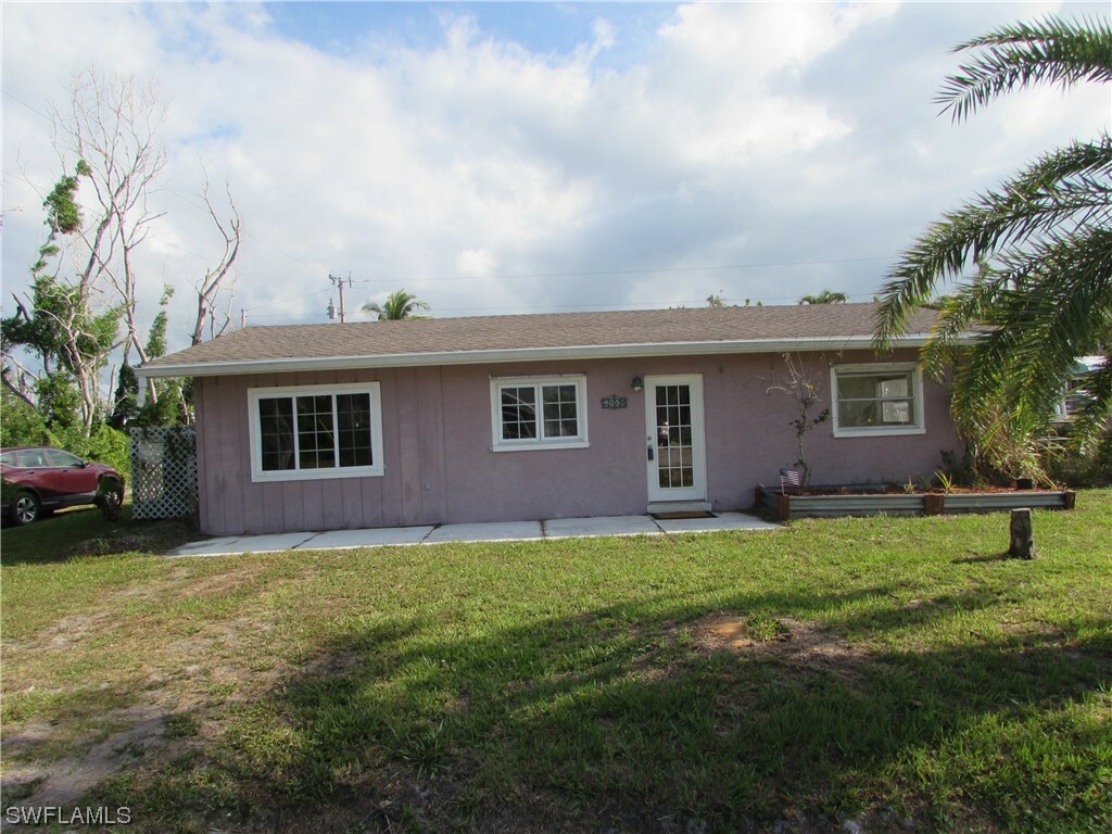 Property Photo:  5968 Bonita Road  FL 33922 