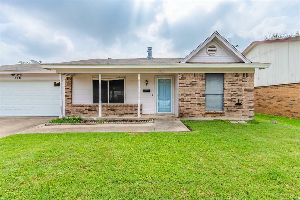 Property Photo:  6516 Lampe Drive  TX 76148 