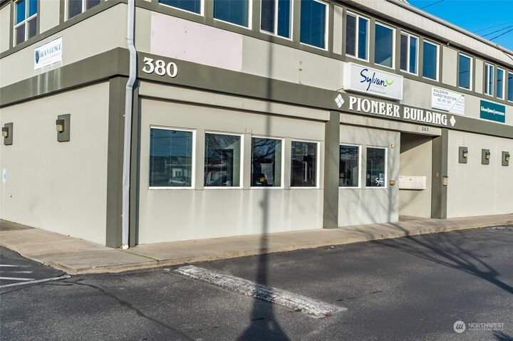 Property Photo: 380 SE Pioneer Way WA 98277