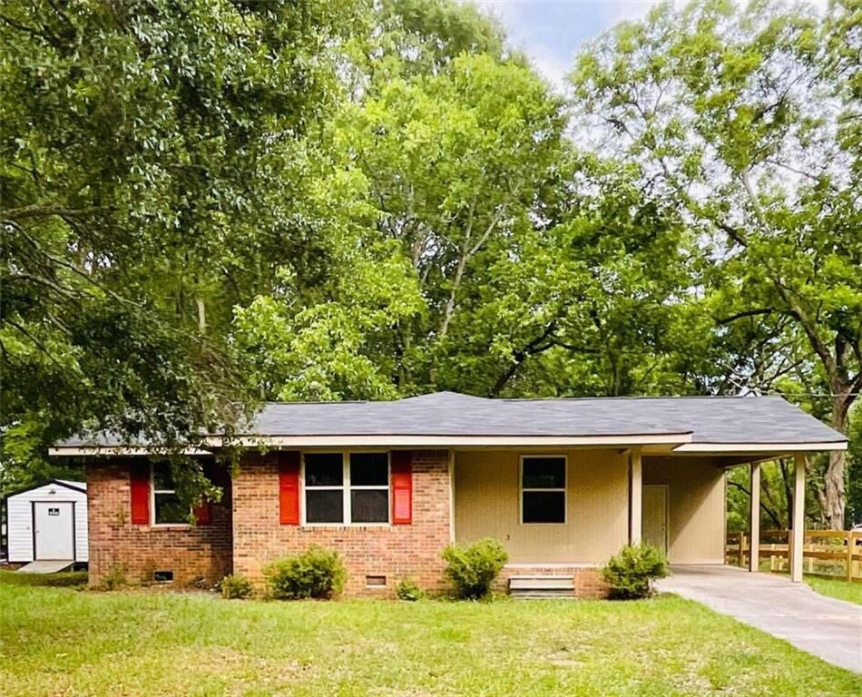Property Photo:  110 Kelly Street  GA 30663 