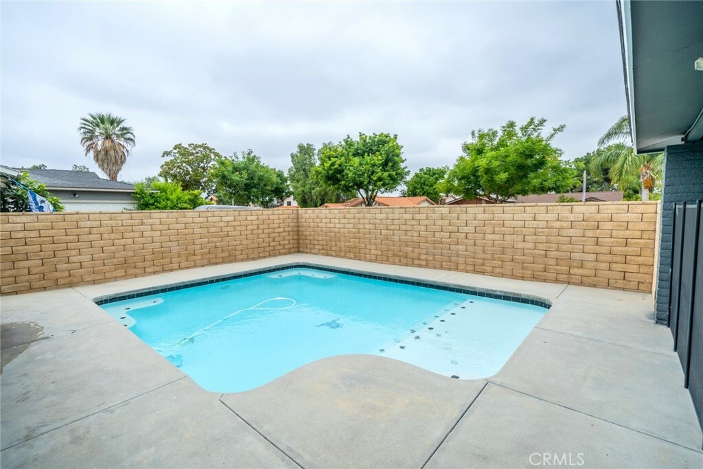 Property Photo:  932 Blue Crest Street  CA 92882 