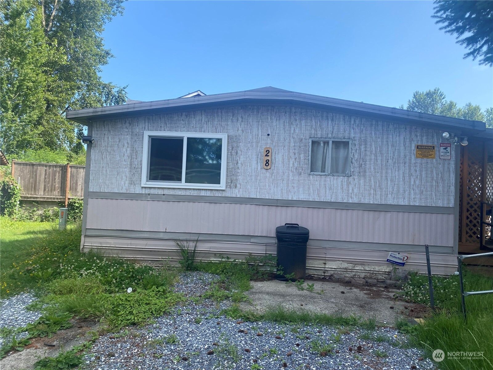 Property Photo: 24415 64th Avenue S 28 WA 98032