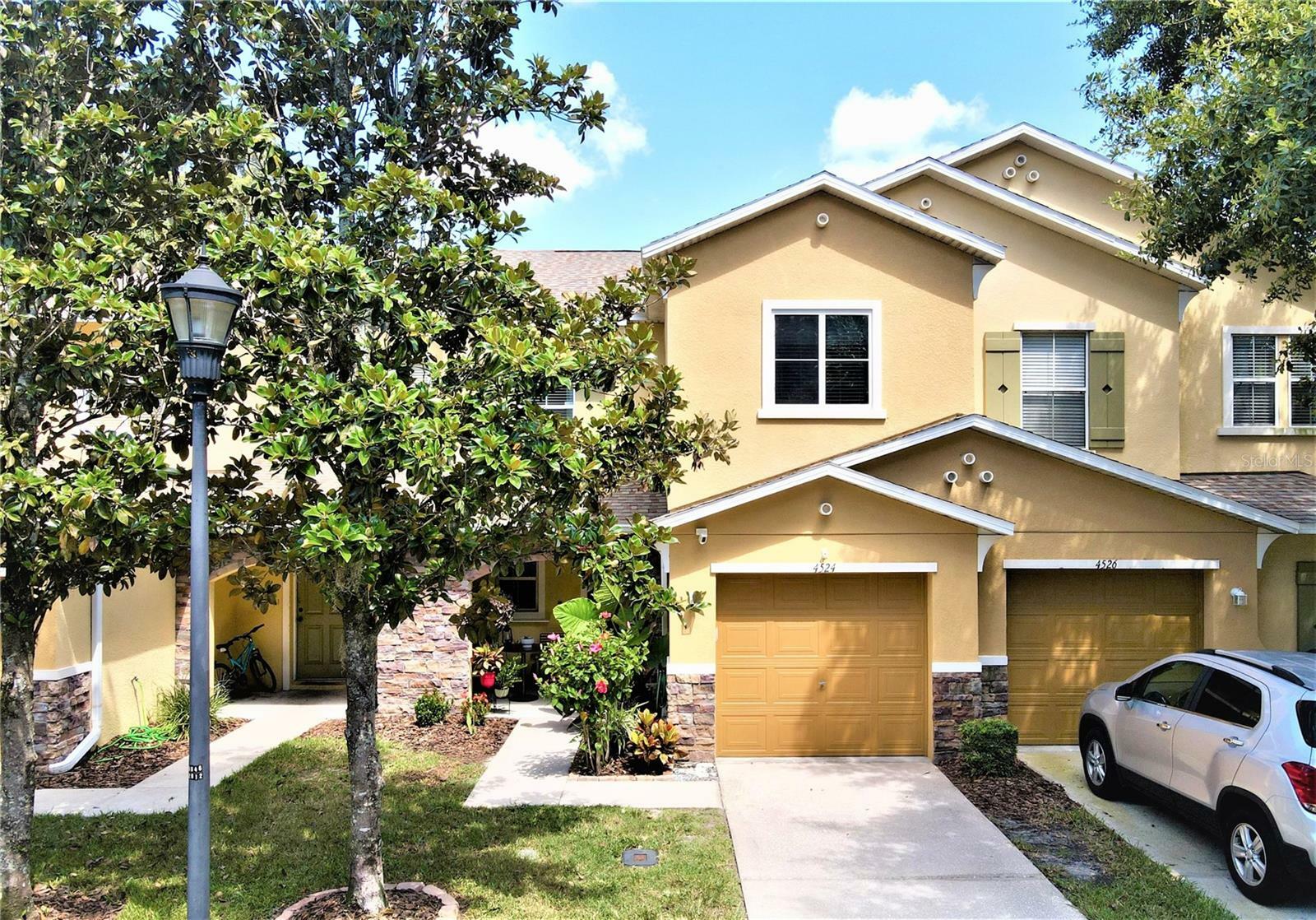 Property Photo:  4524 Limerick Drive  FL 33610 