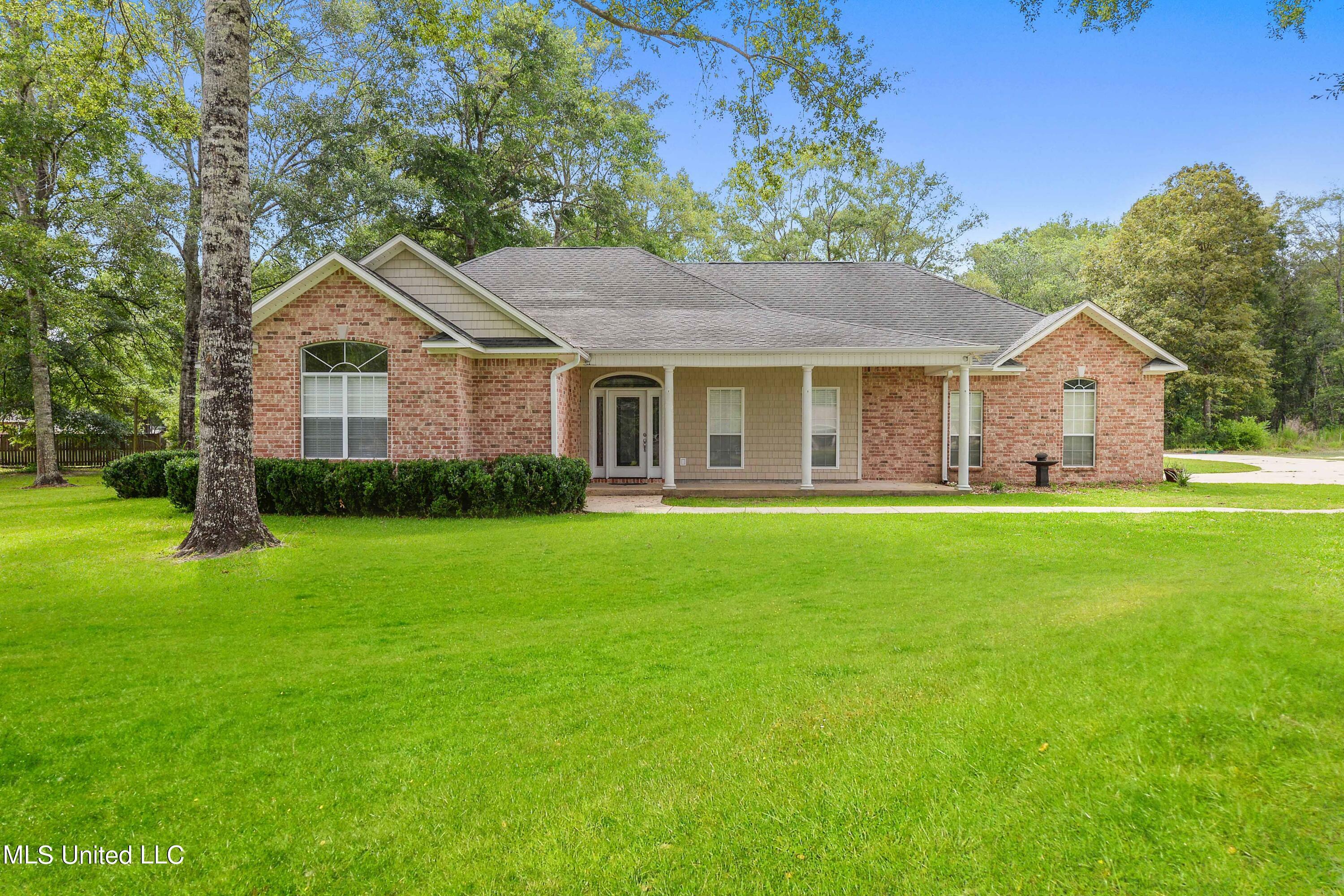 Property Photo:  5525 Huckleberry Lane  MS 39562 