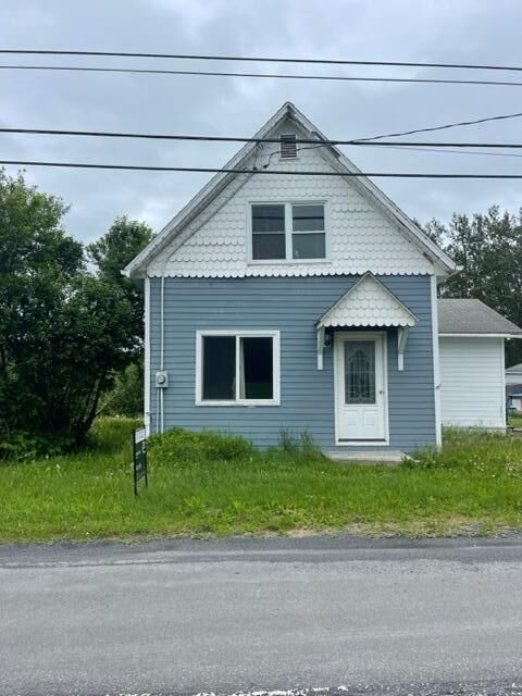 872 Main Street  Madawaska ME 04756 photo
