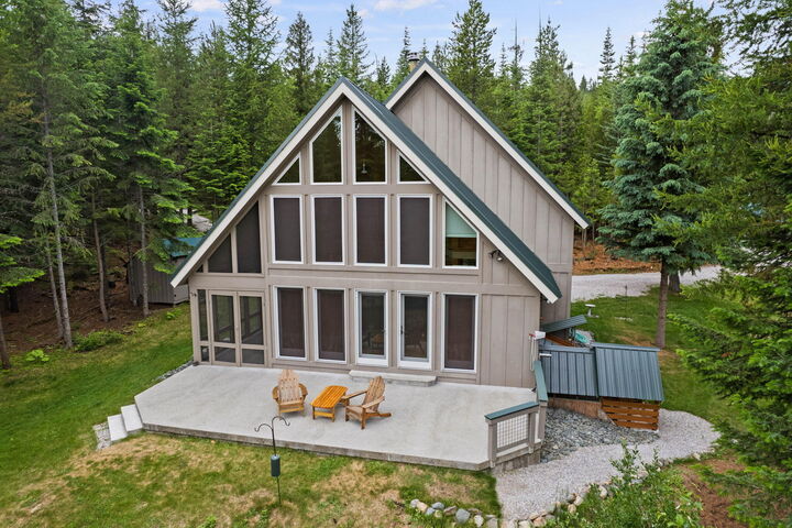 2990 Leslie Creek Rd  Chewelah WA 99109 photo