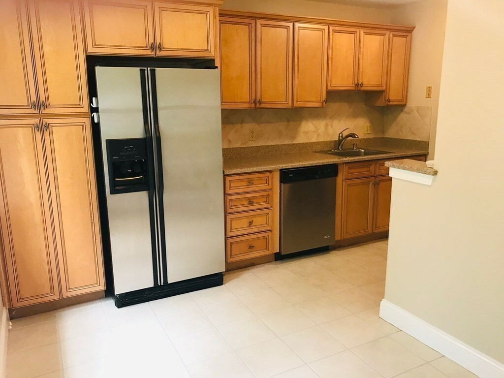 Property Photo: 102 Brookside Dr 102 MA 01810