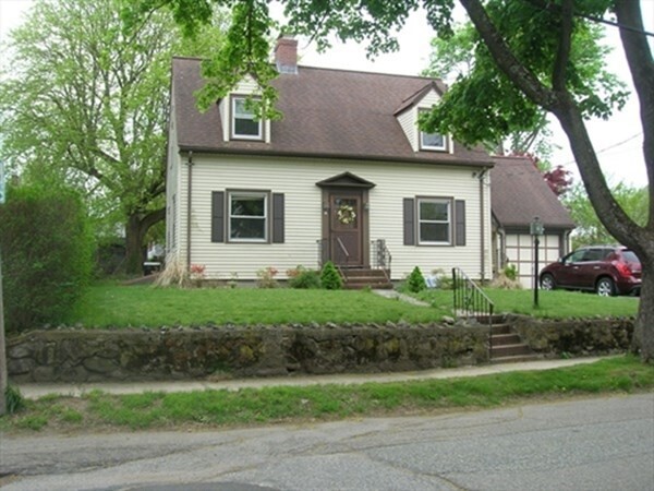Property Photo:  81 Farnham Street  MA 02478 