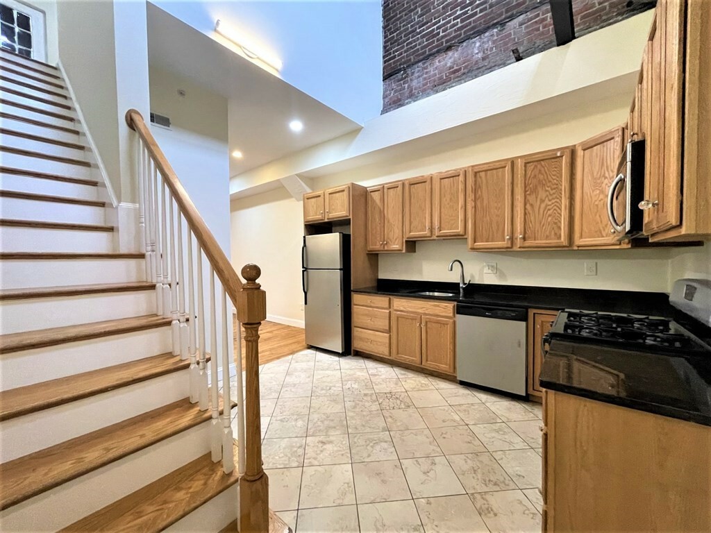 Property Photo:  62 Pleasant 1  MA 02148 