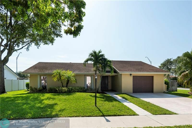 Property Photo:  2101 NW 101st Ter  FL 33026 