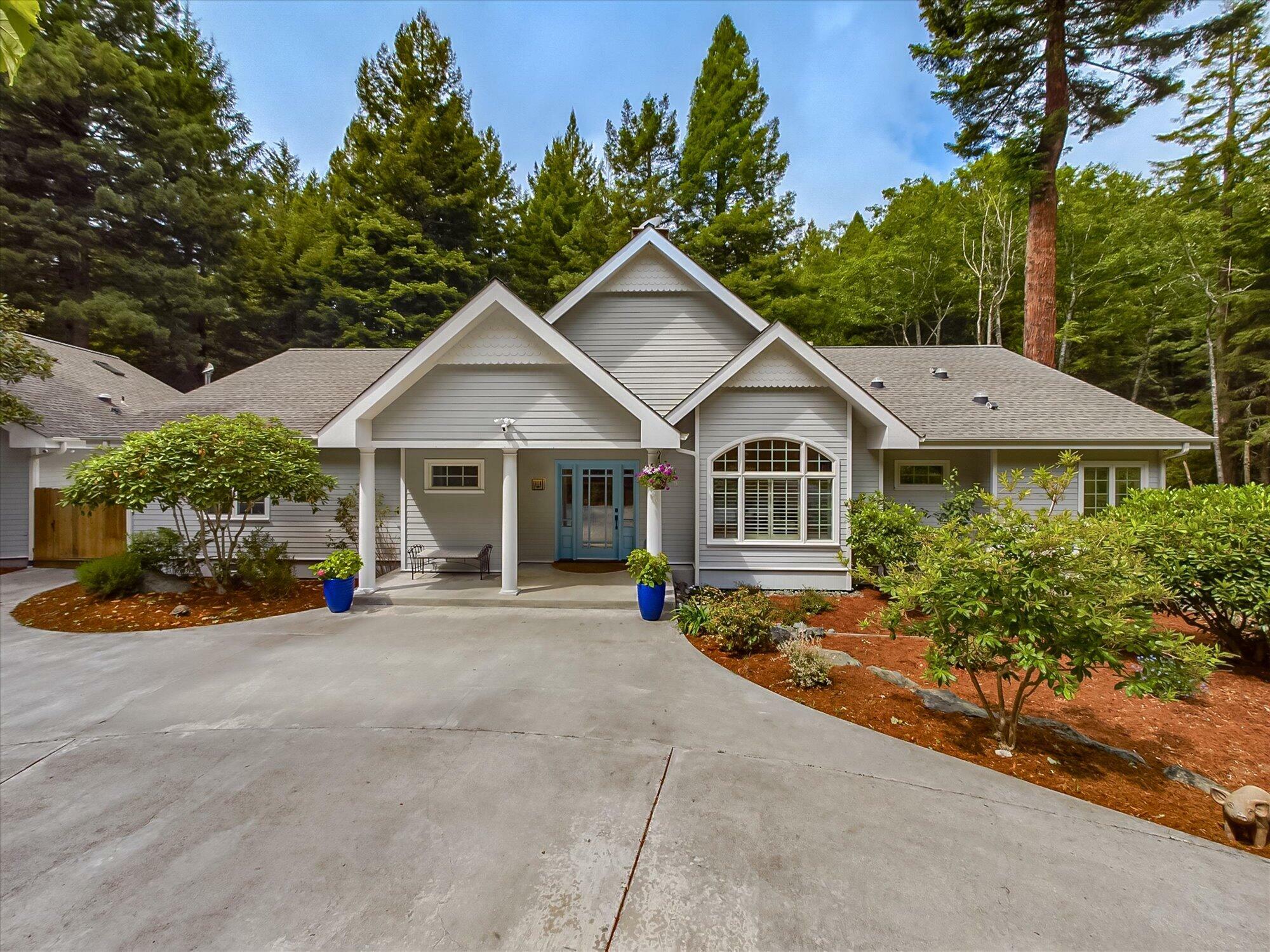 Property Photo: 135 Himalaya Drive CA 95570