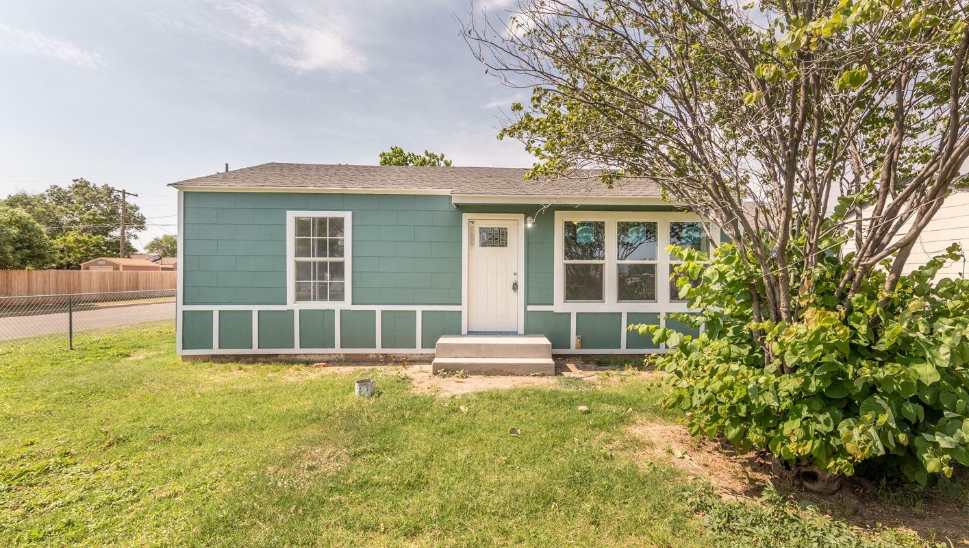 Property Photo:  3201 Itasca Street  TX 79415 