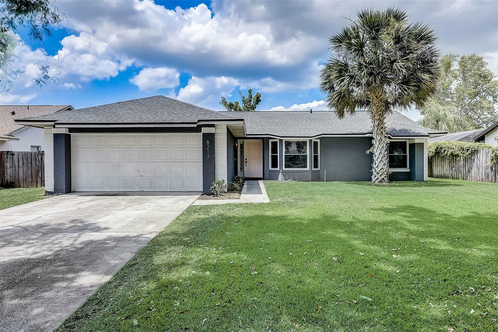 Property Photo:  8213 Wellsmere Circle  FL 32835 