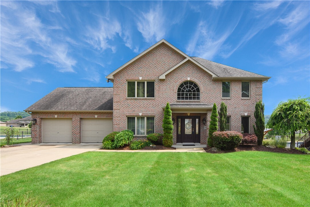 Property Photo:  11922 Waterford Dr  PA 15642 