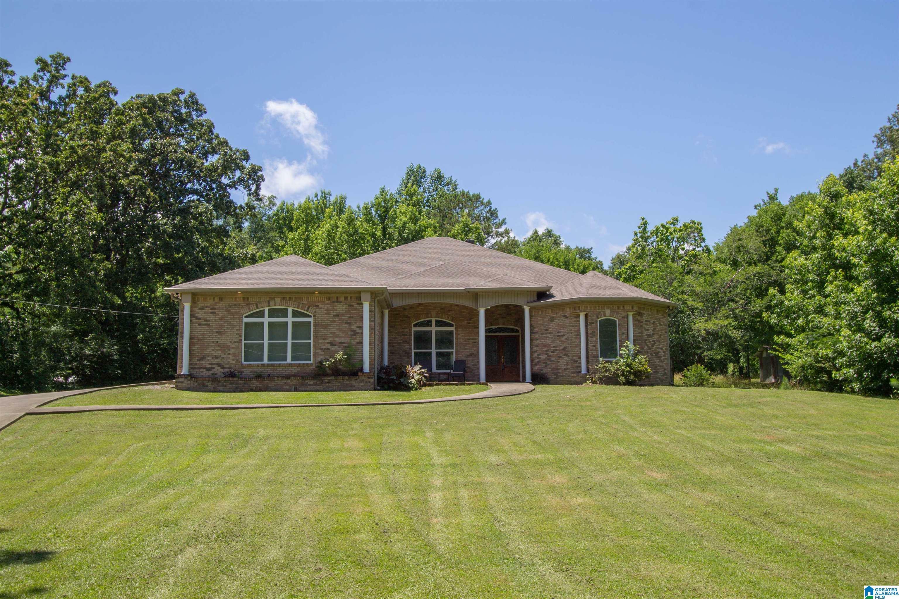 Property Photo:  1748 Shannon Road  AL 35022 