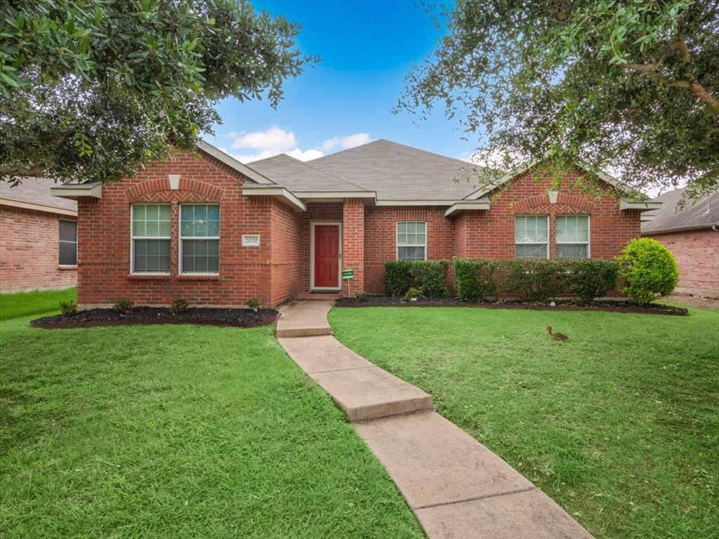 Property Photo: 2020 Godiva Street TX 75134