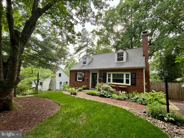 Property Photo:  7008 Aronow Drive  VA 22042 