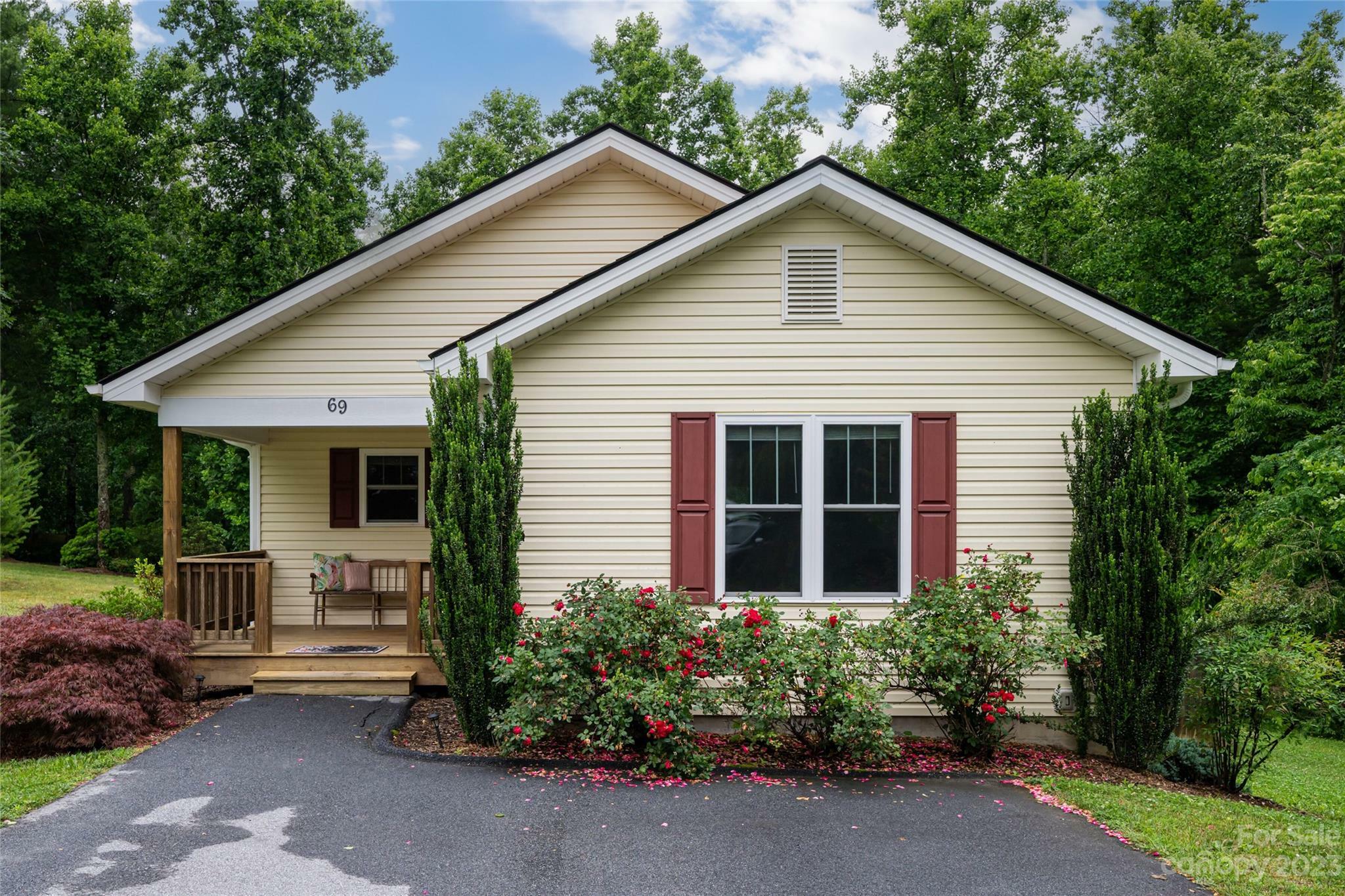 69 Trout Lily Court  Hendersonville NC 28792 photo