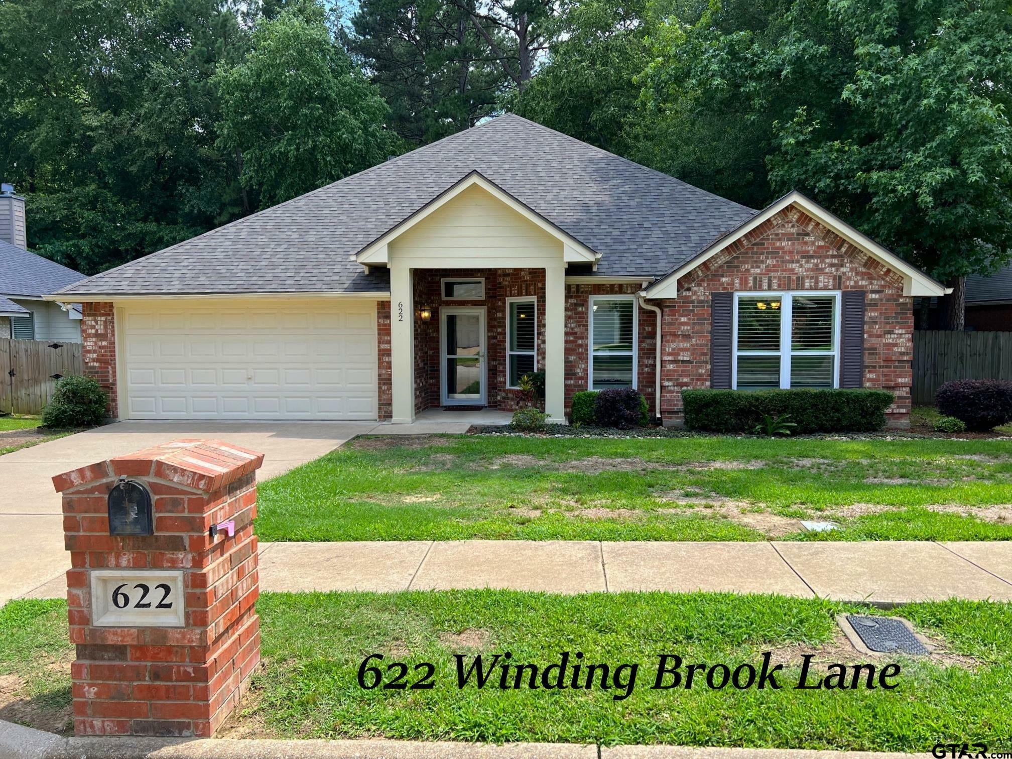 Property Photo:  622 Winding Brook Lane  TX 75703 