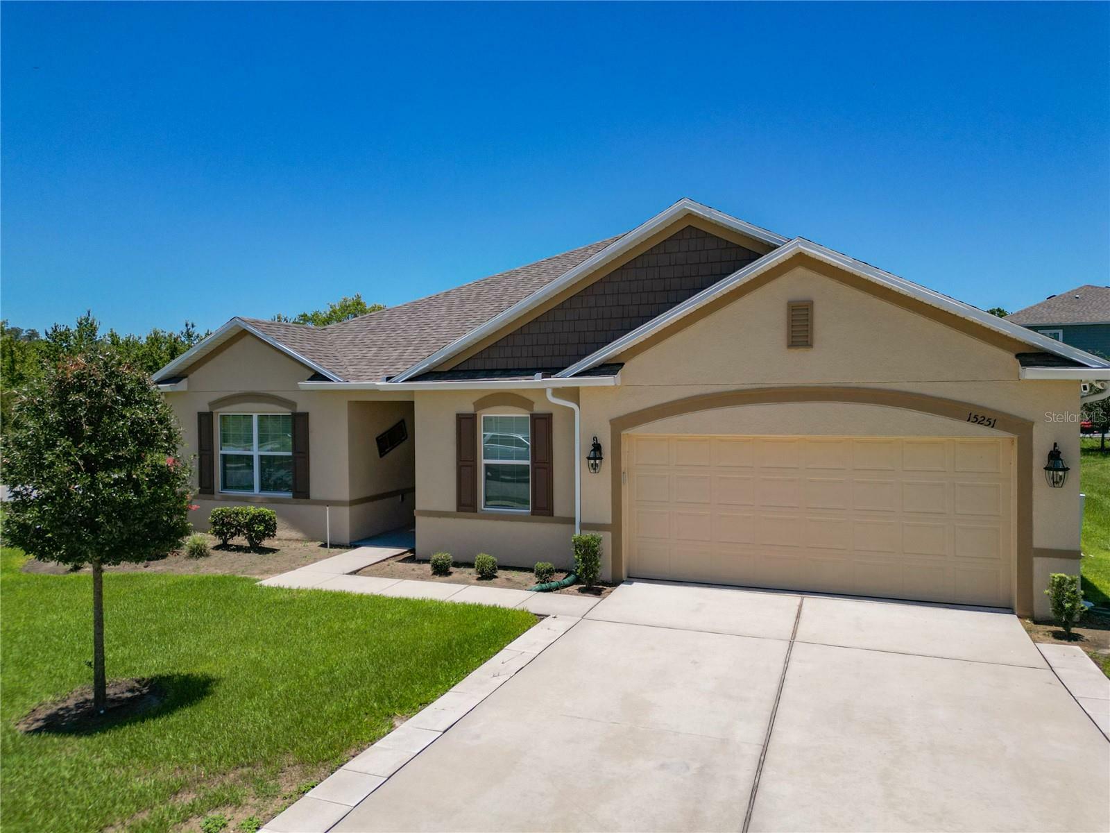 Property Photo:  15251 Aquarius Way  FL 34753 