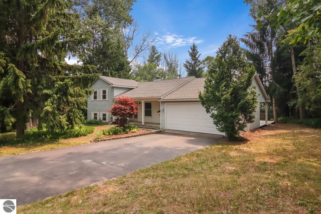4281 Northridge Drive  Traverse City MI 49684 photo