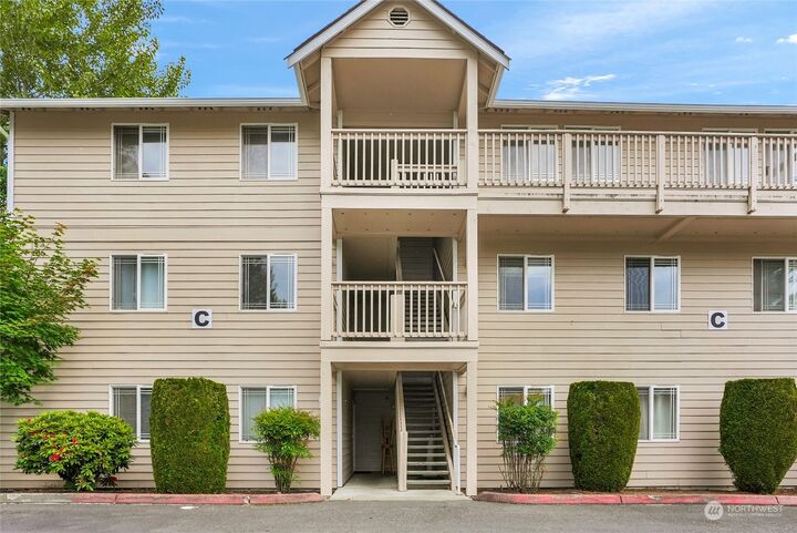 9727 18th Avenue W C301  Everett WA 98204 photo