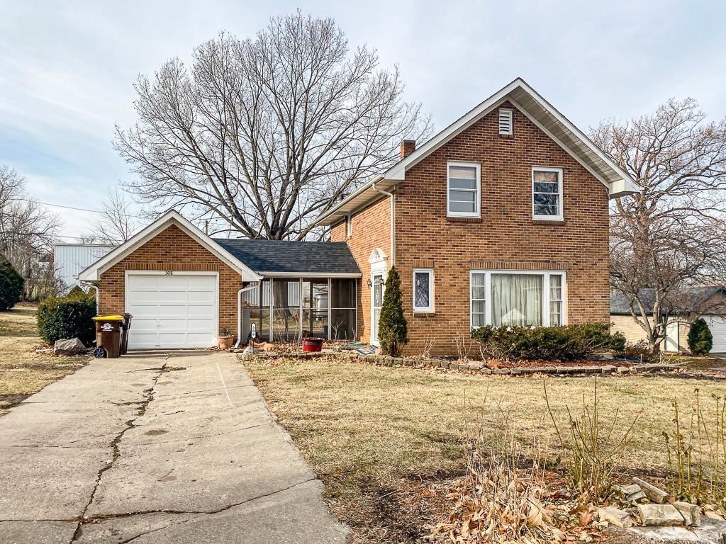 Property Photo:  308 S Otto Street  IA 52060 