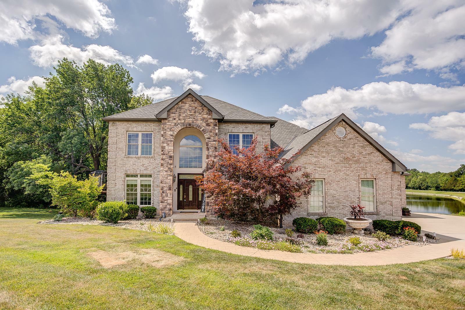 Property Photo: 2 Eagle Lake Drive IL 62236